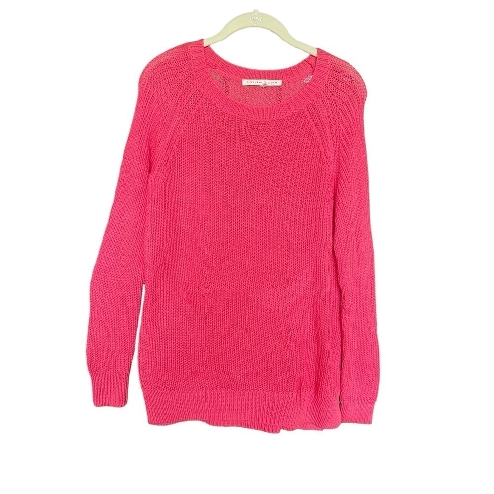 Trina Turk scoop neck peachy pink size medium sweater